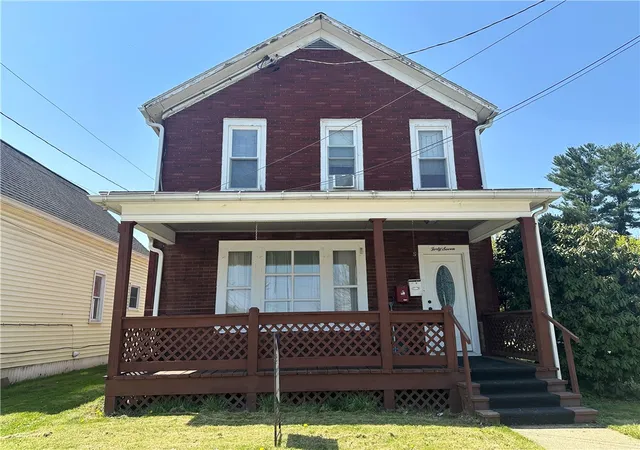 Listing Photo 2 - Condo for sale in building located at 47 Bishop St, Bradford, PA 16701 - Unit #