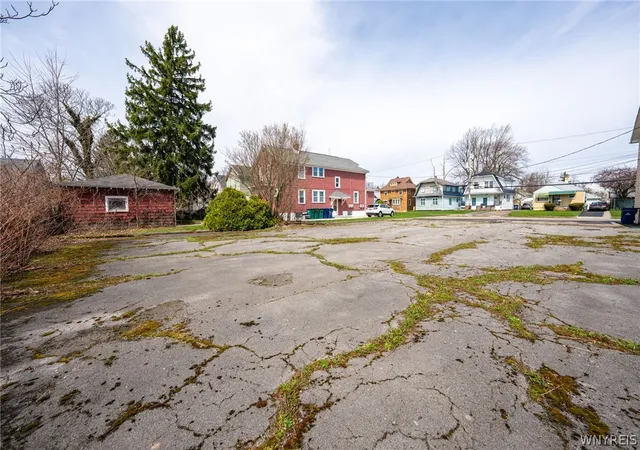 5th image of 47 Dunlop Ave, Buffalo, NY 14215 | MLS# B1672912