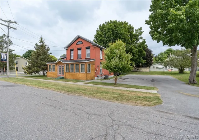 2nd image of 220 Water St, Dexter, NY 13634 | MLS# S1672833