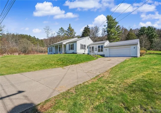 Homes for sale in Portville, NY | 20 Sunset, Portville, NY 14770 | MLS# B1666085