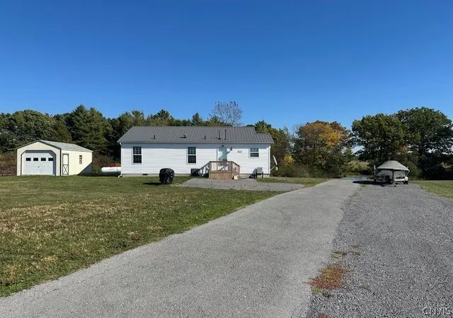 Photo 5 of Single family home for sale at 26172 Walrath Rd, Chaumont, NY 13622 | MLS# S1672839 | Listing updated on 2026-07-16