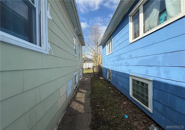 4th image of 6 Humason Ave, Buffalo, NY 14211 | MLS# B1670639