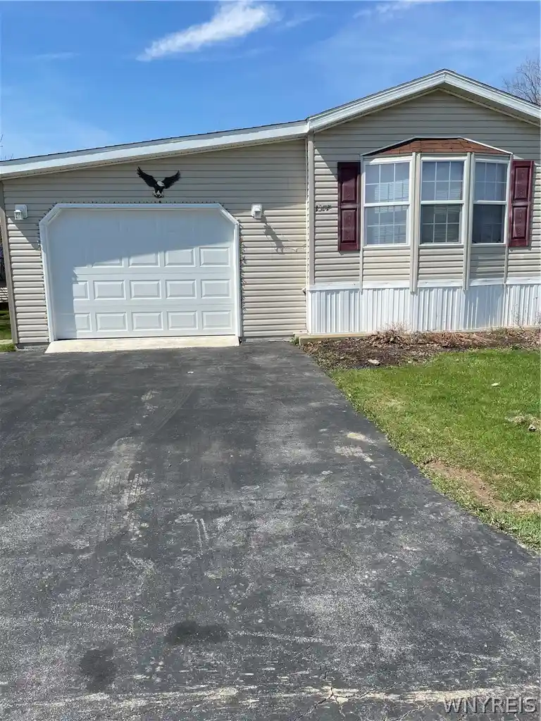 Photo 1 of Manufactured home for sale at 1377 Duchess Ln, Alden, NY 14004 | MLS# B1672824 | Listing updated on 2026-10-06