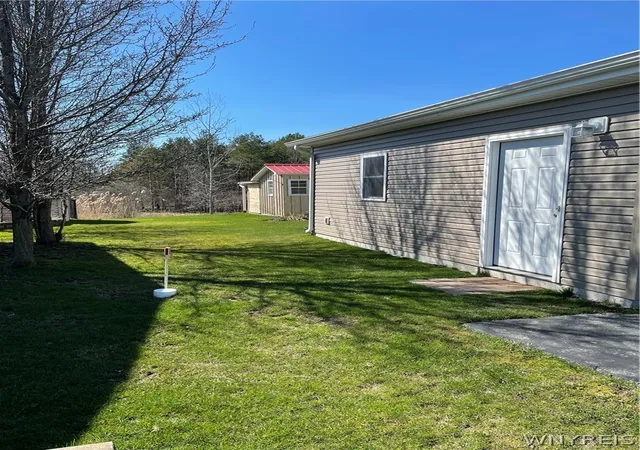 Homes for sale in Alden, NY | 1377 Duchess Ln, Alden, NY 14004 | MLS# B1672824