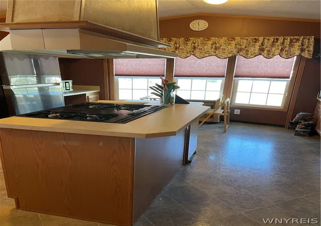 Homes for sale in Alden, NY | 1377 Duchess Ln, Alden, NY 14004 | MLS# B1672824