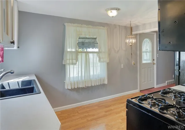 Homes for sale in Cheektowaga, NY | 239 Curtiss St, Cheektowaga, NY 14212 | MLS# B1672828
