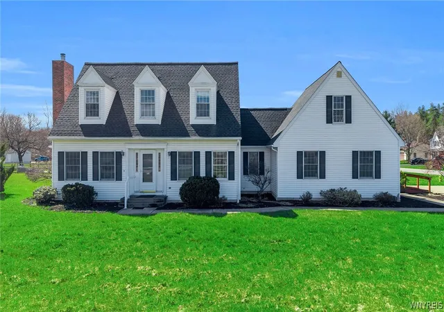 Homes for sale in Alden, NY | 11881 Broadway St, Alden, NY 14004 | MLS# B1672882