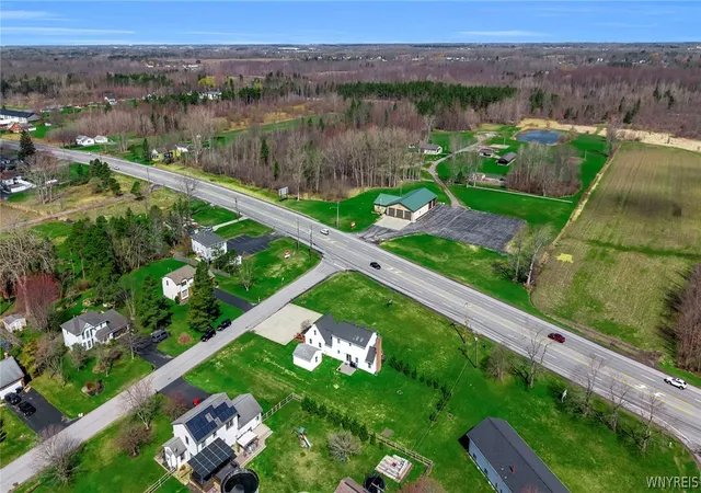Homes for sale in Alden, NY | 11881 Broadway St, Alden, NY 14004 | MLS# B1672882