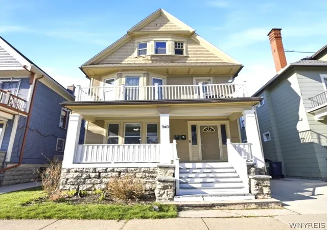 Homes for sale in Buffalo, NY | 940 Lafayette Ave, Buffalo, NY 14209 | MLS# B1672239