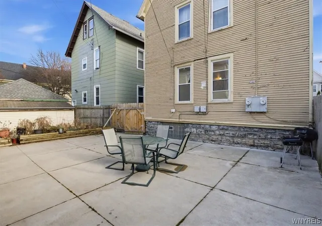 Homes for sale in Buffalo, NY | 940 Lafayette Ave, Buffalo, NY 14209 | MLS# B1672239