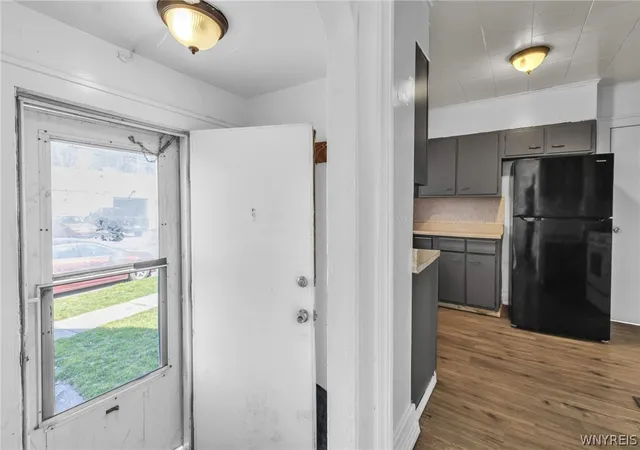 Homes for sale in Buffalo, NY | 2143 Niagara St, Buffalo, NY 14207 | MLS# B1672981