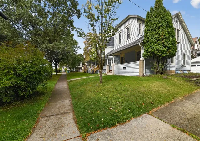 2nd image of 5 Walnut St, Oneonta, NY 13820 | MLS# R1672787