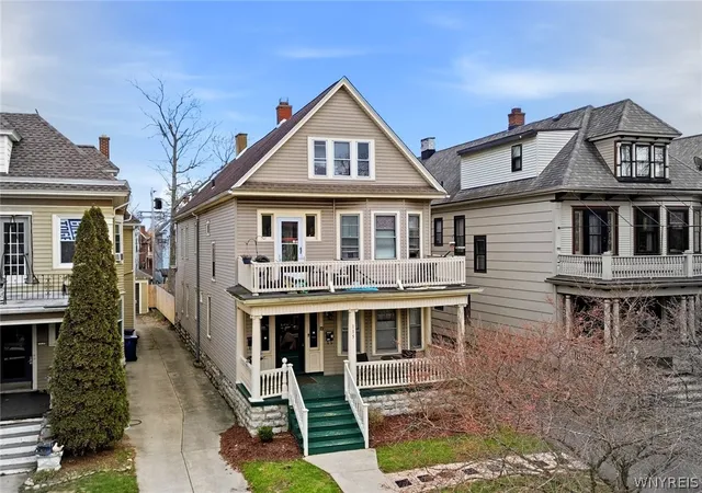 Homes for sale in Buffalo, NY | 115 Claremont Ave, Buffalo, NY 14222 | MLS# B1672386