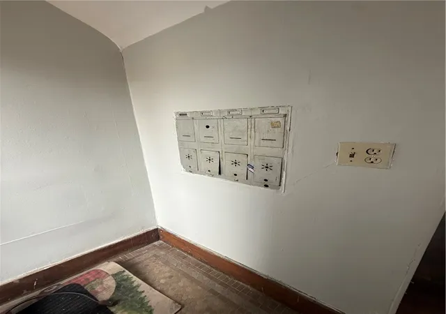 3rd image of 1873 E Main St, Rochester, NY 14609 | MLS# R1666076