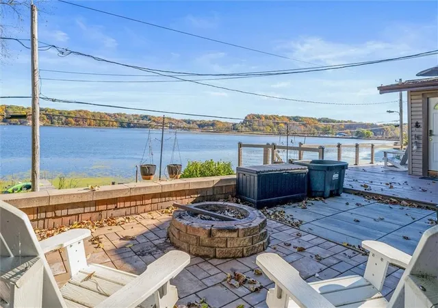 5th image of 266 Bay Front Ln S, Irondequoit, NY 14609 | MLS# R1673272