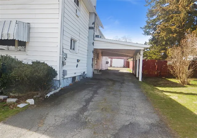Photo 2 of Single family home for sale at 45 Orange St, Waverly, NY 14892 | MLS# R1673448 | Listing updated on 2026-07-14