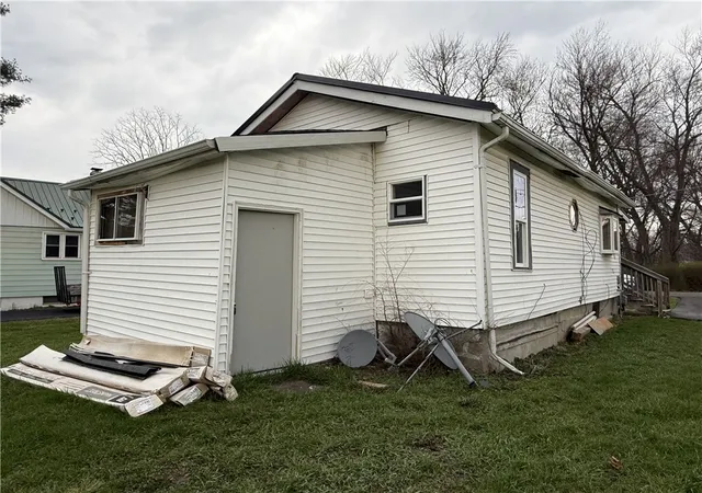 Homes for sale in Horseheads, NY | 7 Virginia Ave, Horseheads, NY 14903 | MLS# R1673502