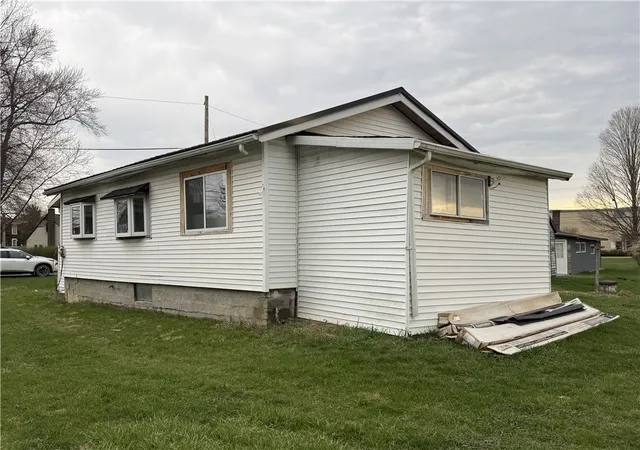 Homes for sale in Horseheads, NY | 7 Virginia Ave, Horseheads, NY 14903 | MLS# R1673502