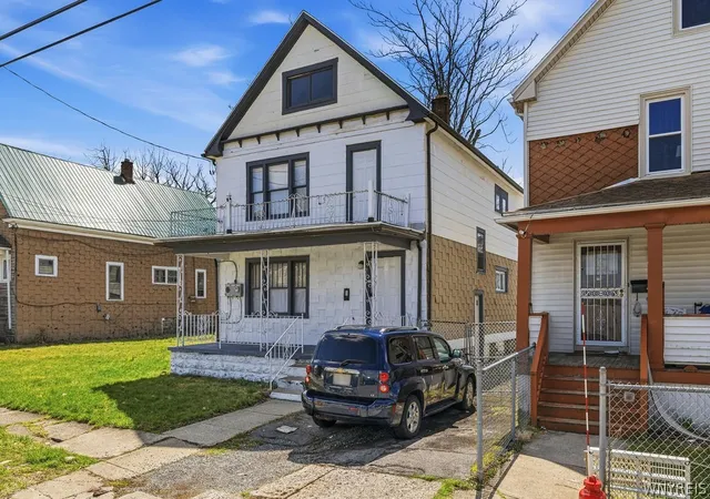 3rd image of 239 Rodney Ave, Buffalo, NY 14214 | MLS# B1673541