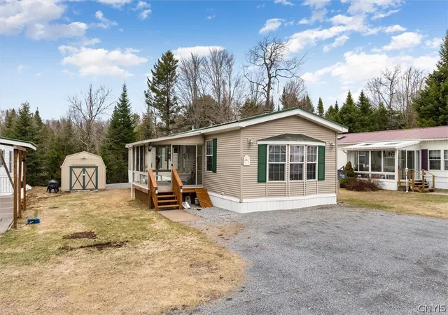 Homes for sale in Webb, NY | 114 Lecours Dr, Webb, NY 13420 | MLS# S1673038