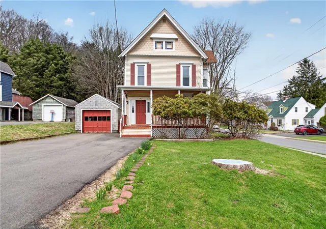 1st image of 32 State St, Oneonta, NY 13820 | MLS# R1671813