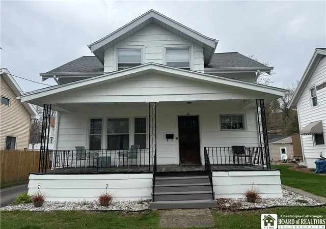 3rd image of 28 Cleveland Ave, Fredonia, NY 14063 | MLS# R1673259