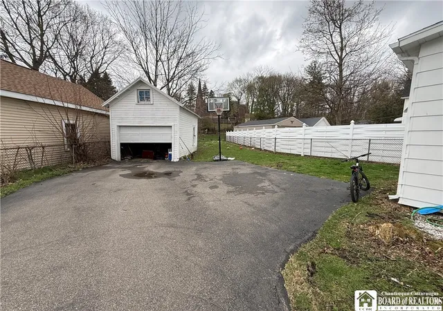 4th image of 28 Cleveland Ave, Fredonia, NY 14063 | MLS# R1673259