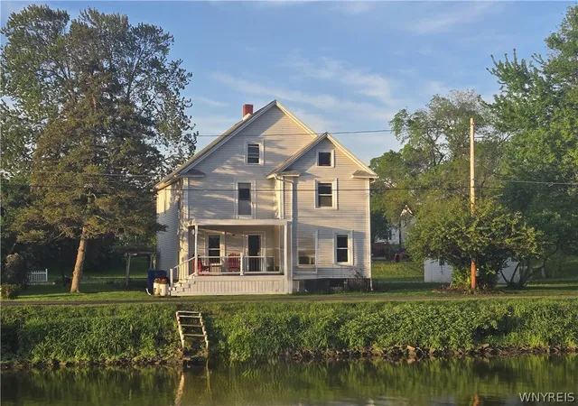 Homes for sale in Ridgeway, NY | 507 Canal St, Ridgeway, NY 14103 | MLS# B1673597