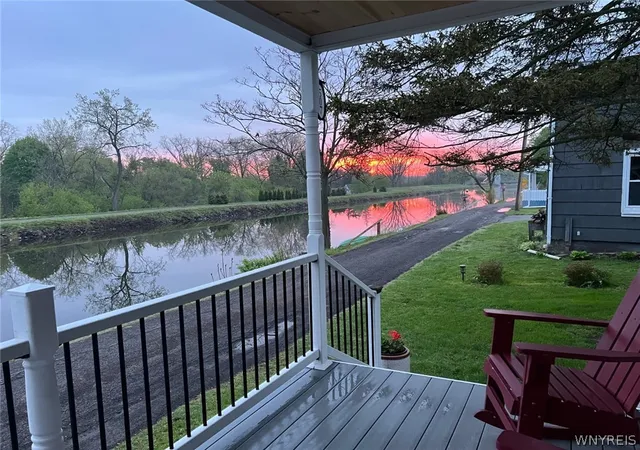 Homes for sale in Ridgeway, NY | 507 Canal St, Ridgeway, NY 14103 | MLS# B1673597