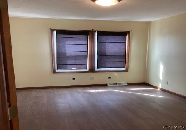 Homes for sale in Whitestown, NY | 44 Gardner St, Whitestown, NY 13492 | MLS# S1672974