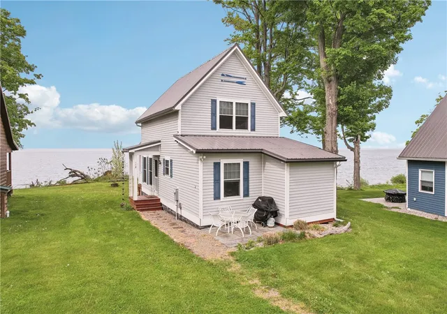 Homes for sale in Kendall, NY | 118 Main St, Kendall, NY 14464 | MLS# R1673513