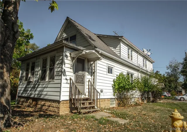 4th image of 1 Wendel St, Depew, NY 14043 | MLS# B1673913