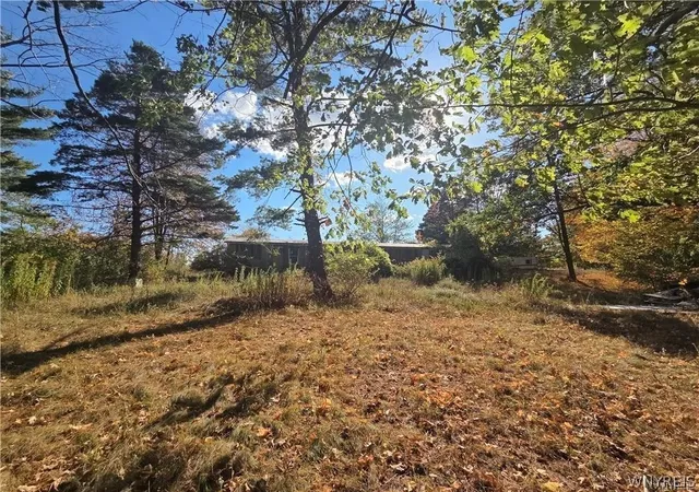 Photo 3 of Single family home for sale at 14503 Erway Trak Rd, Waterport, NY 14571 | MLS# B1674054 | Listing updated on 2026-07-21