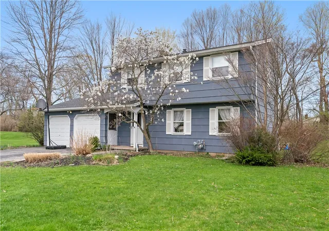 2nd image of 755 Tanya Cir, Webster, NY 14580 | MLS# R1672944