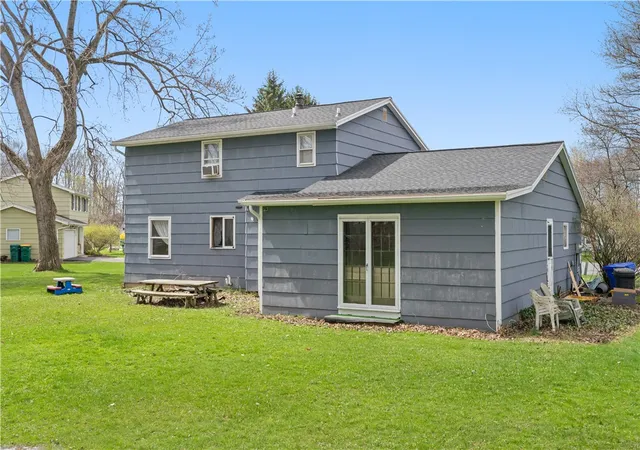 5th image of 755 Tanya Cir, Webster, NY 14580 | MLS# R1672944