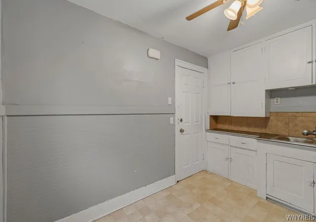 Homes for sale in Buffalo, NY | 29 Avery Ave, Buffalo, NY 14216 | MLS# B1673811