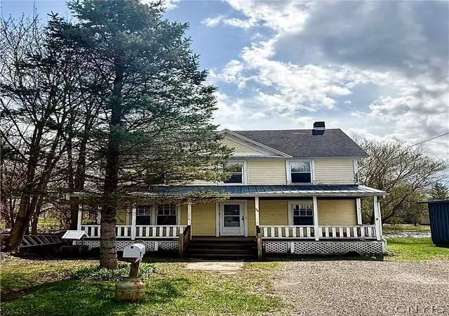Homes for sale in Hamilton, NY | 24 Clyde St, Hamilton, NY 13332 | MLS# S1674199