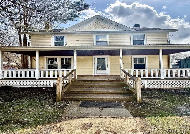 Homes for sale in Hamilton, NY | 24 Clyde St, Hamilton, NY 13332 | MLS# S1674199