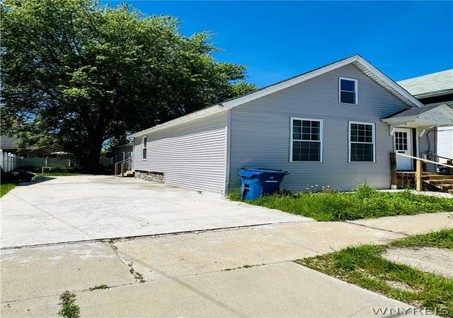 Photo 1 of Single family home for sale at 34 Camp St, Buffalo, NY 14204 | MLS# B1674335 | Listing updated on 2026-08-01