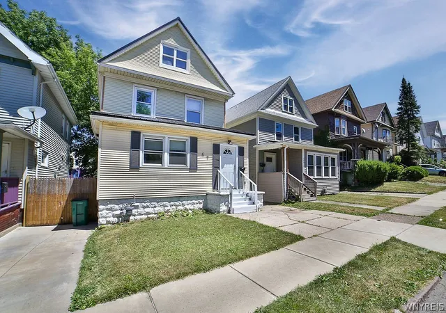 2nd image of 47 Heath St, Buffalo, NY 14214 | MLS# B1674009