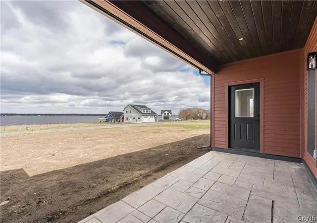 Homes for sale in Hounsfield, NY | 421 Ne Pike Rd Ne, Hounsfield, NY 13685 | MLS# S1674487