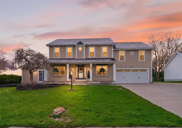 1st image of 1343 Fieldcrest Ln, Victor, NY 14564 | MLS# R1674276