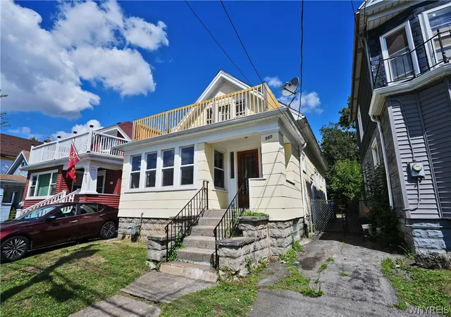 Homes for sale in Buffalo, NY | 560 Minnesota Ave, Buffalo, NY 14215 | MLS# B1674462