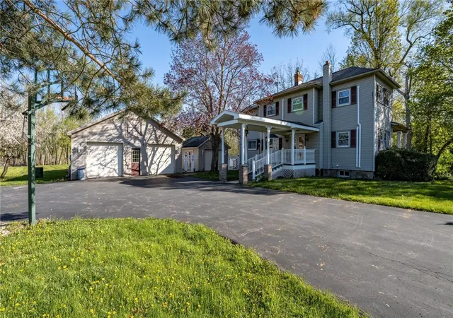 Homes for sale in Manchester, NY | 2700 Sanitarium Rd, Manchester, NY 14432 | MLS# R1674077