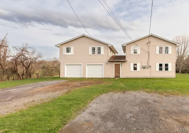 Homes for sale in Clay, NY | 5180 Orangeport Rd, Clay, NY 13029 | MLS# S1672744