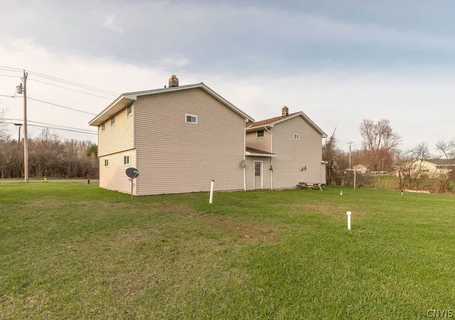 Homes for sale in Clay, NY | 5180 Orangeport Rd, Clay, NY 13029 | MLS# S1672744