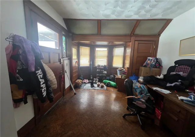 Photo 3 of Sale Pending at 131 Wellington Ave, Rochester, NY 14611 | MLS# R1674549 | Listing updated on 2026-07-12