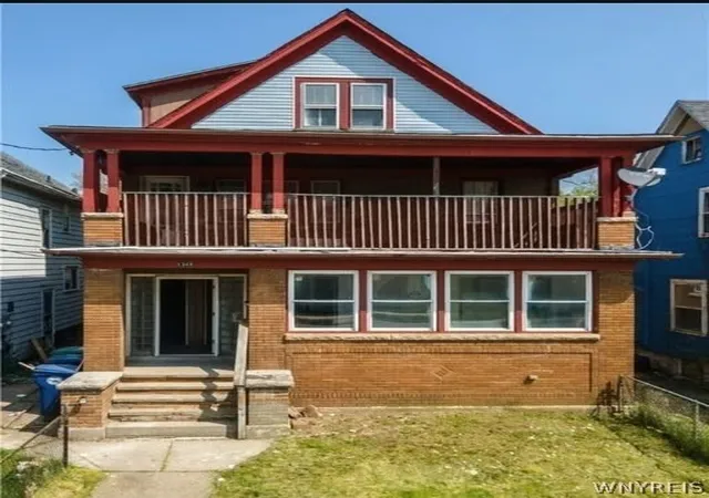 1st image of 1348 Pierce Ave, Niagara Falls, NY 14301 | MLS# B1674333