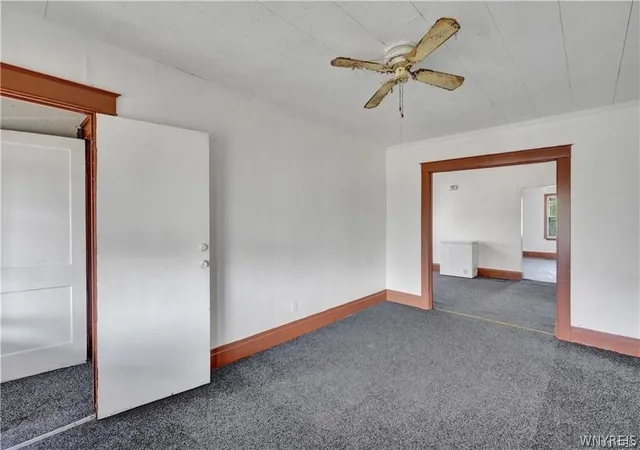 Listing Photo 4 - Condo for sale in building located at 1348 Pierce Ave, Niagara Falls, NY 14301