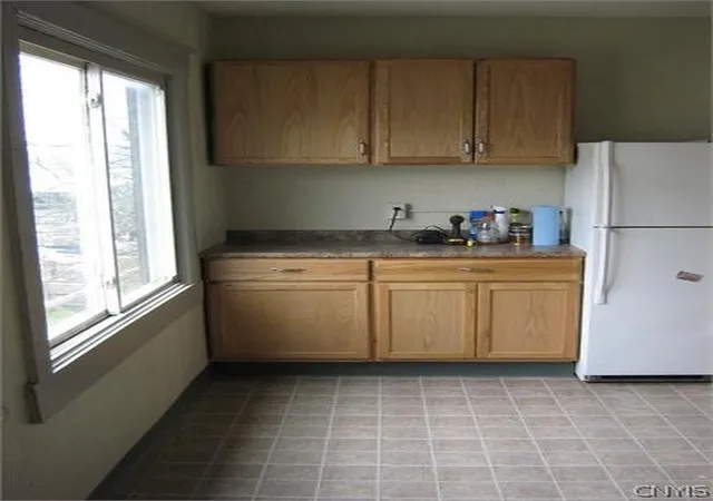 4th image of 1109 Wolf St, Syracuse, NY 13208 | MLS# S1674269